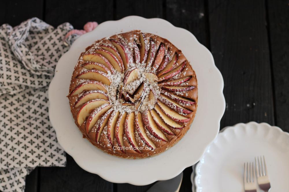 Rezept Schoko-Apfelkuchen fruchtig und lecker - einfaches Rezept Foodblog Lifestyle-Blog Castlemaker Backrezepte