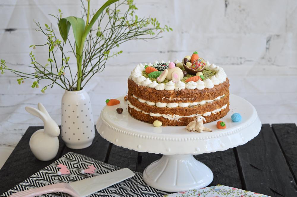 Carrot Cake Rueblitorte mit Frischkaese-Frosting und suesser Osterdekoration karottenkuchen moehrenkuchen ostertorte rezept Castlemaker Lifestyle-Blog (3)