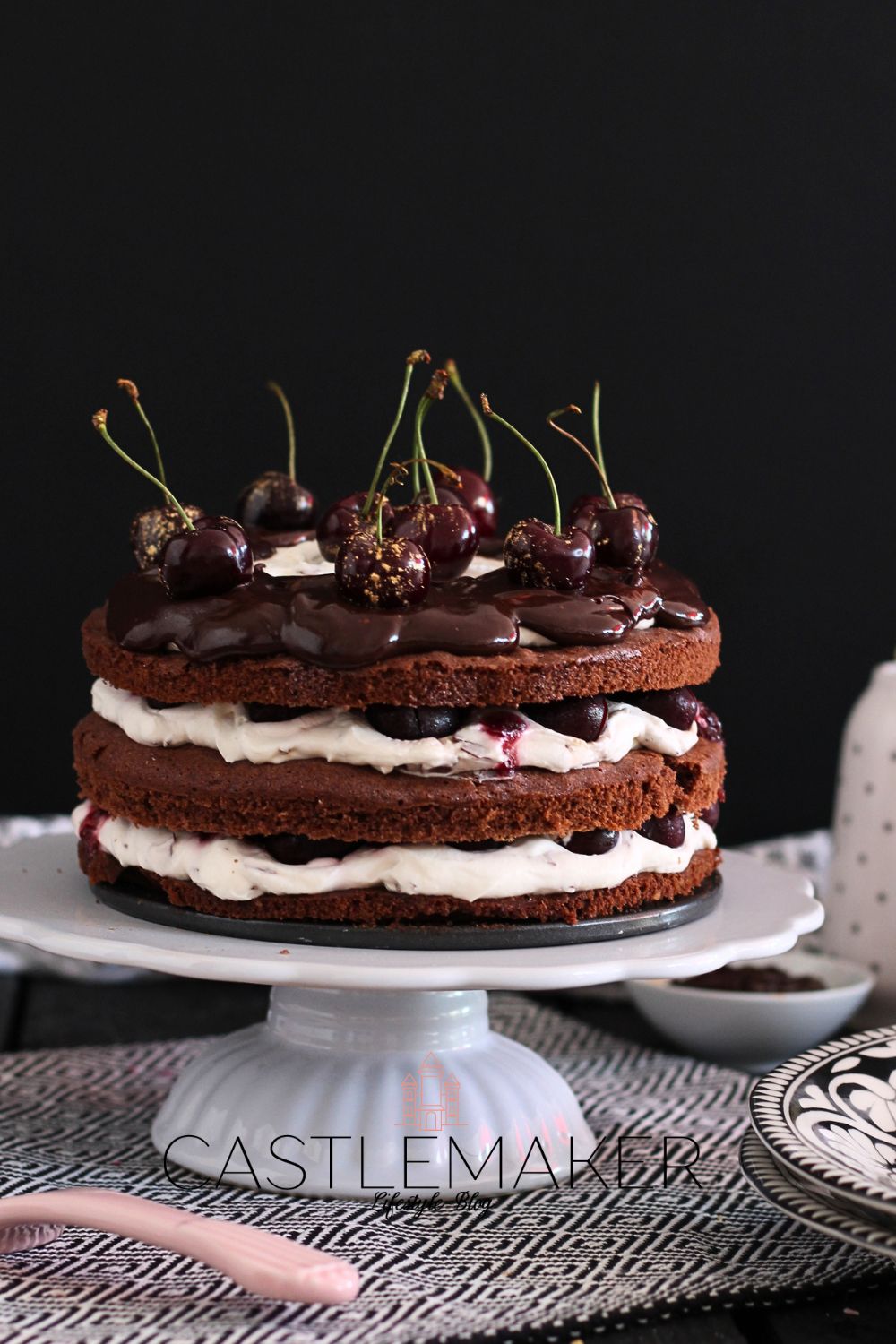 Schwarzwaelder Kirschtorte naked cake castlemaker foodblog Schwarzwald