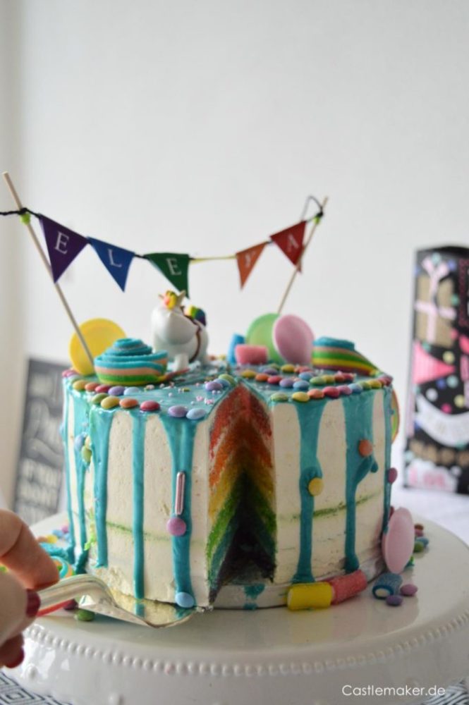 Castlemaker Regenbogentorte Zum Geburtstag Rezept Mit Freebie Wimpelkette Castlemaker