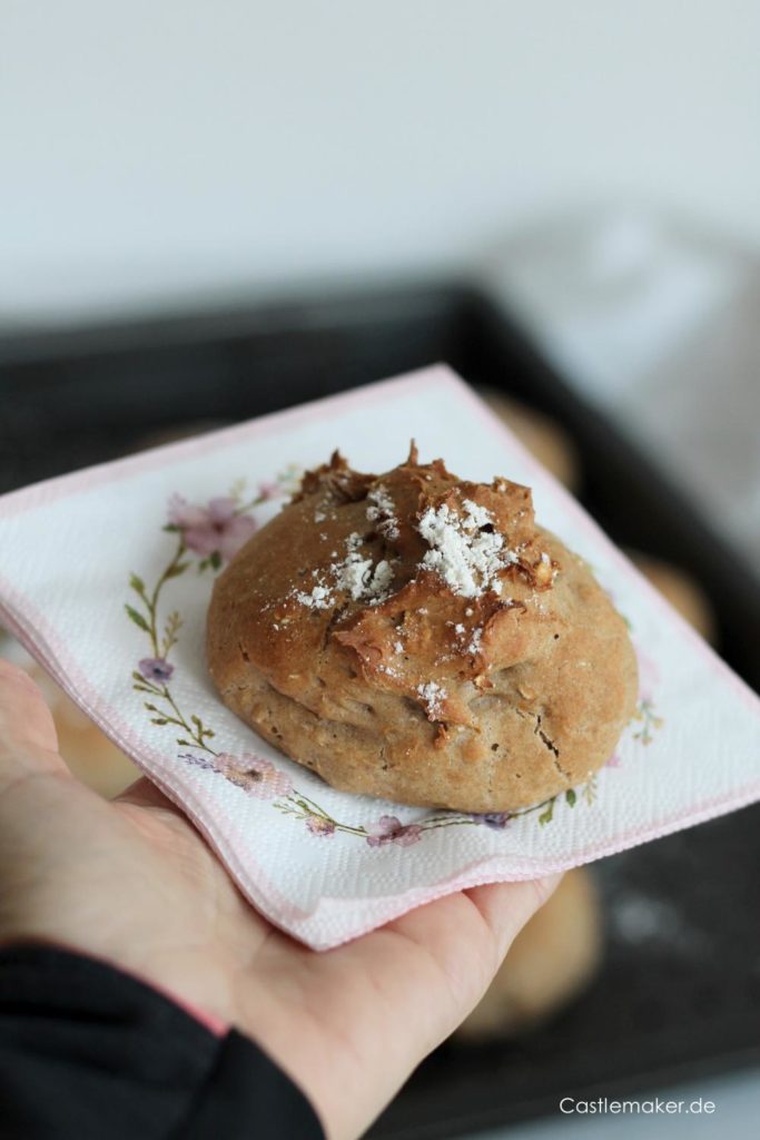 rustikale roggenbroetchen selber backen rezept Castlemaker foodblog aus baden