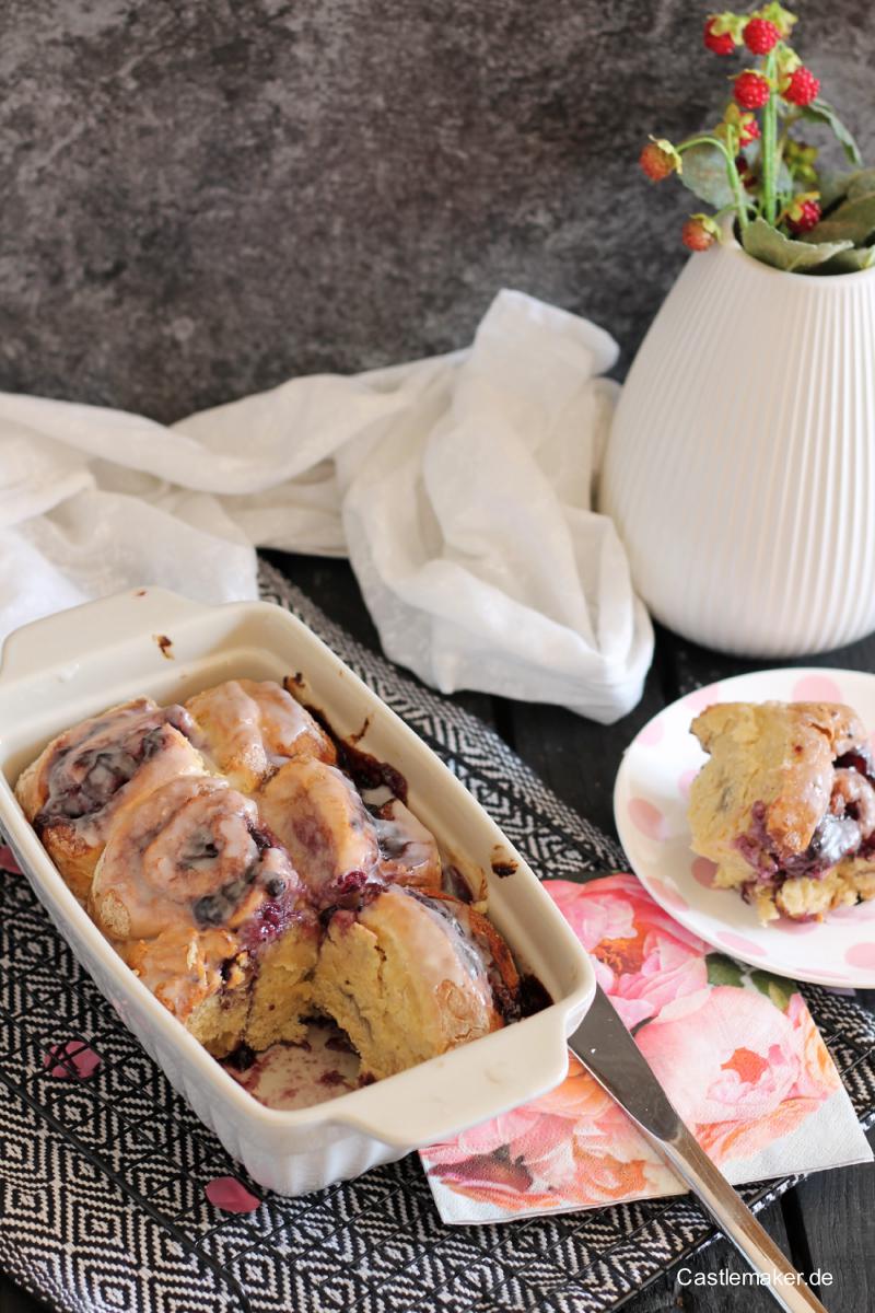 Einfacher Heidelbeerkuchen mit Vanille &amp; Zimt - Sonntagskuchen ...