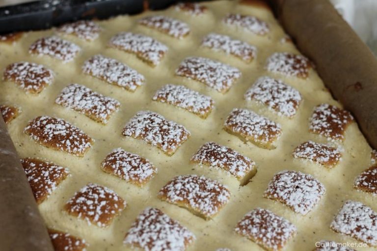 Fluffiger Steppdeckenkuchen - so einfach mit Quarkgitter ...