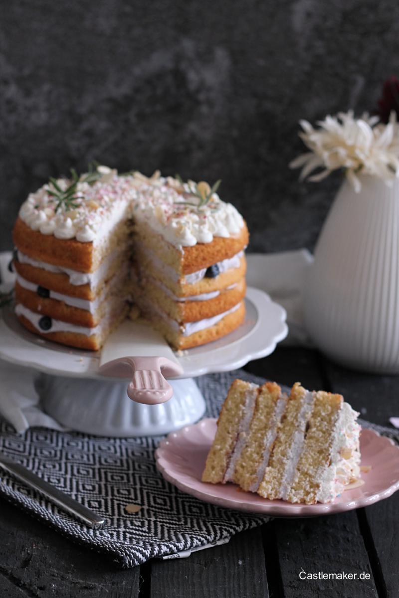 naked cake weisse schokomoussetorte mit heidelbeeren castlemaker foodblogs (2)