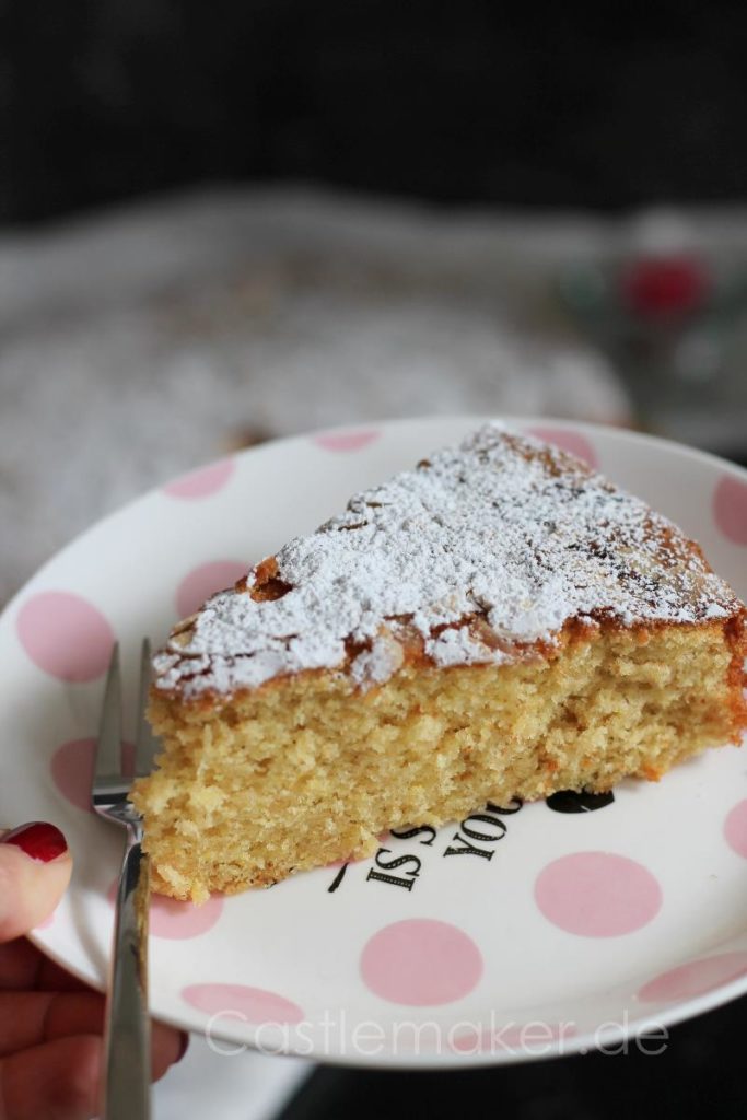 Fluffiger spanischer Orangen-Mandelkuchen mit Marzipan « Castlemaker ...