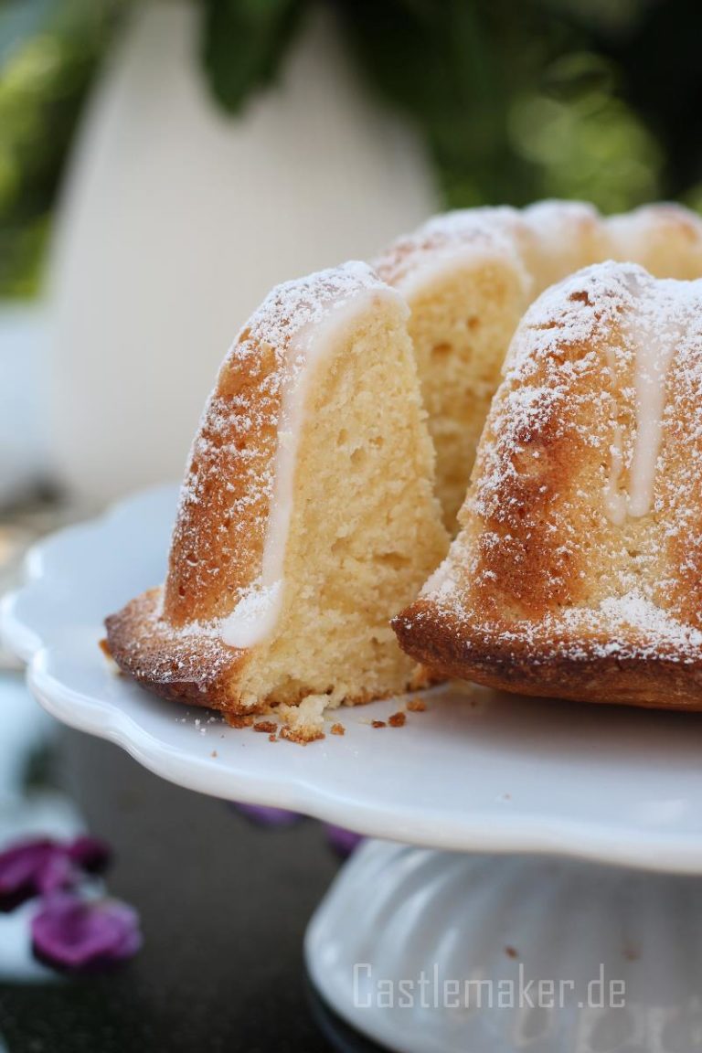 Super saftiger Zitronen-Joghurtkuchen - Zitronenkuchen Rezept ...