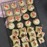 strawberry matcha cookies erdbeer-matcha-plaetzchen rezept castlemaker